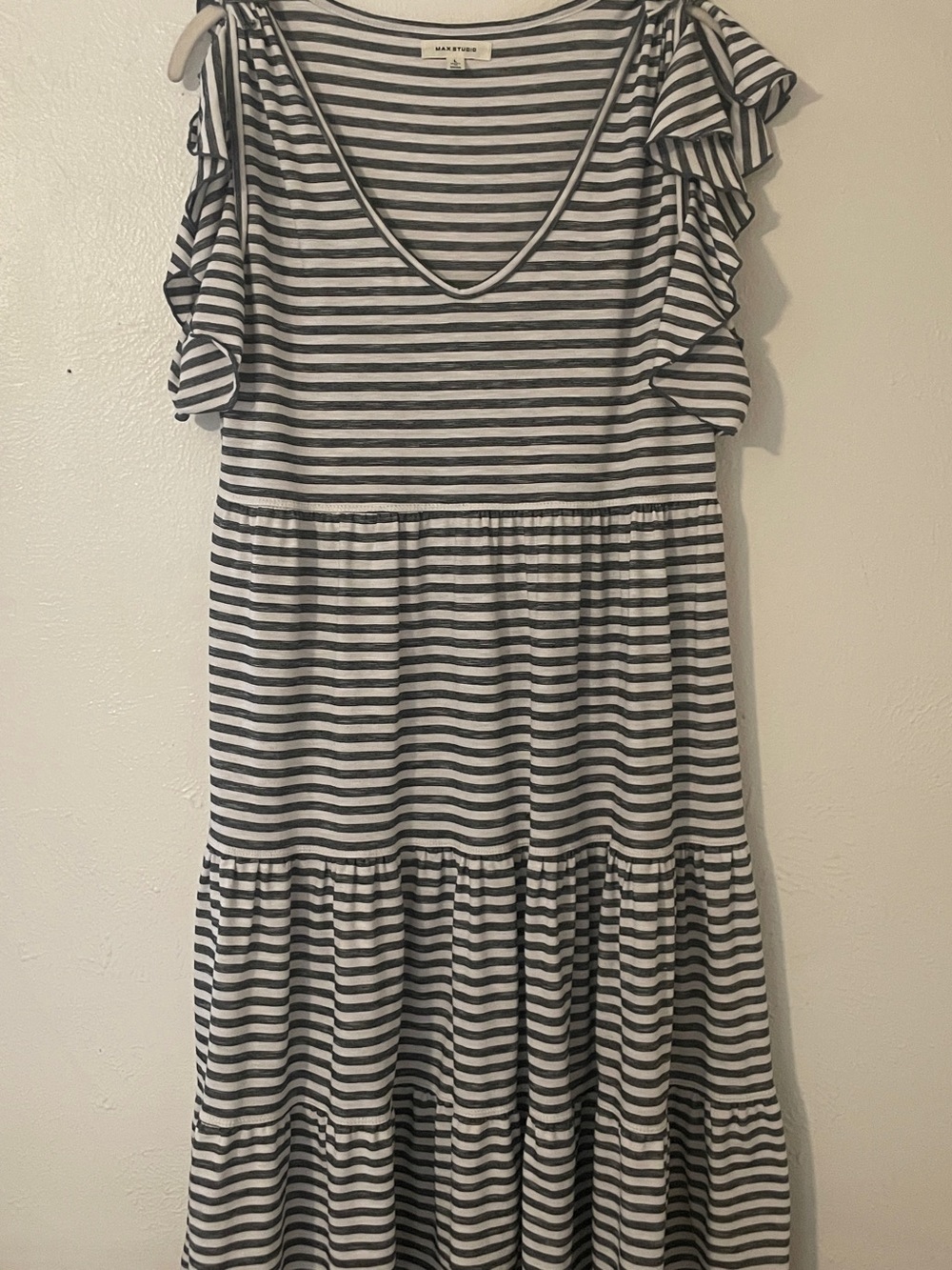 Max Studio Black White Stripe Tiered Babydoll Swing Flutter Sleeve Dress L